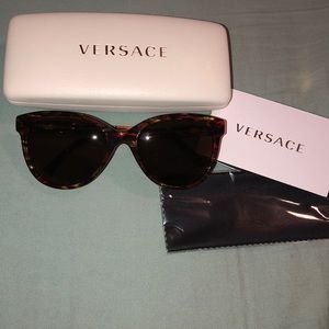 Versace Sunglasses BRAND NEW